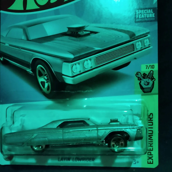 Layin Lowrider Hot Wheels New For 2022 - Picture 6 of 6